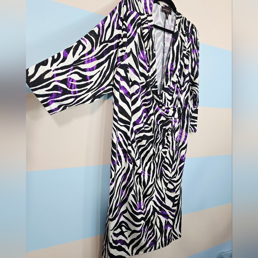 Dana Buchman Plus Size Zebra Print Midi Dress - Picture 6 of 9